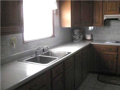 Fabulous cabinet space. Be sure to see details in VISUAL TOUR!!