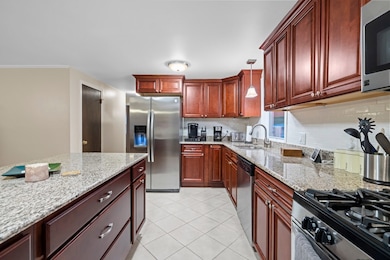 12 Wild Berry Dr, Cranston, RI 02920 - photo 3