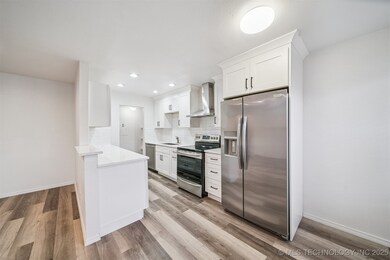 7721 S Yale Ave unit 311, Tulsa, OK 74136 - photo 6