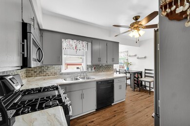 3532 Franklin St, Highland, IN 46322 - photo 7