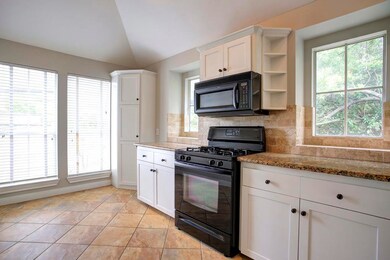 214 E 8th St, Houston, TX 77007 - photo 5