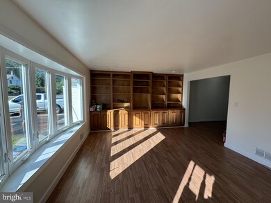 5 S Spring Ln, Phoenixville, PA 19460 - photo 7