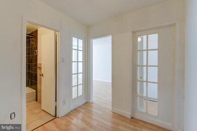 1121 Arlington Blvd unit 510, Arlington, VA 22209 - photo 7