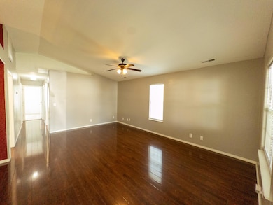 Moore_BransonMo_100225-1