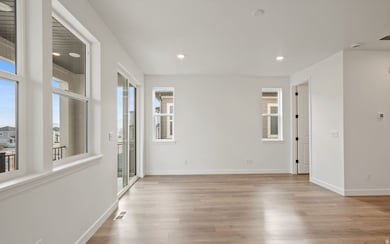 12686 S Lincoln Peak Lan unit 114, Herriman, UT 84096 - photo 6