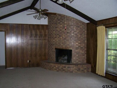 9094 Pleasant Hill Cir, Tyler, TX 75707 - photo 4