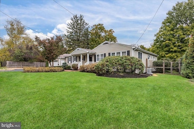 201 Grover Ave, Princeton, NJ 08540 - photo 2