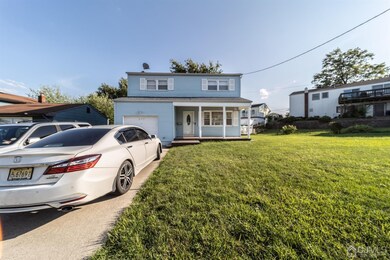 677 Hunter Ave, Perth Amboy, NJ 08861 - photo 2