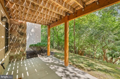 13 Woodstream Dr, Chesterbrook, PA 19087 - photo 5