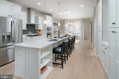 12580 Ovation Dr, Fairfax, VA 22033 - photo 2