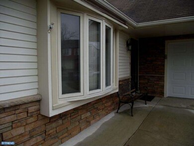 123 Merle Ln, Swedesboro, NJ 08085 - photo 2