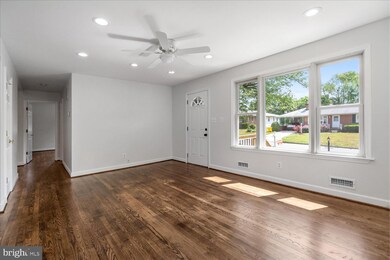 404 Homewood Rd, Linthicum Heights, MD 21090 - photo 6