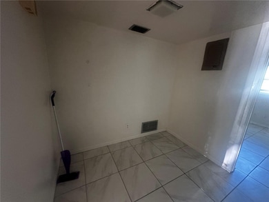 1315 SE Silver Springs Place unit 4, Ocala, FL 34471 - photo 4