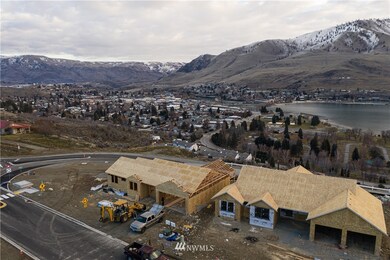 704 W Golf Course Dr, Chelan, WA 98816 - photo 4