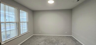 2661 Creek Bank Ct, Columbus, IN 47201 - photo 5