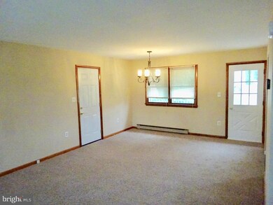 430 Good Ave, Womelsdorf, PA 19567 - photo 5