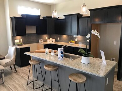 913 Kilvington St, El Paso, TX 79928 - photo 3