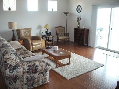 Living Room Area 2