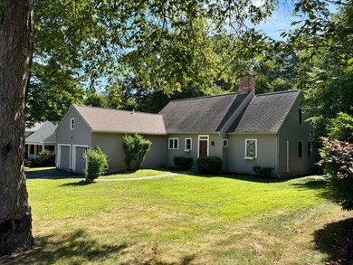 15 Hubbard Rd, Dover, NH 03820 - photo 2