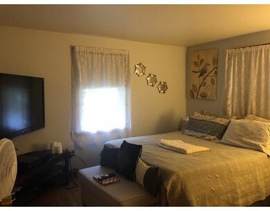 95 Niles St, Abington, MA 02351 - photo 4