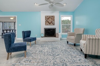 902 Diamond Court