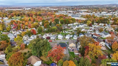 96 Lower Notch Rd, Little Falls, NJ 07424 - photo 2