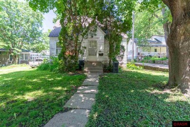 610 610 E Lafayette St, Mankato, MN 56001 - photo 2