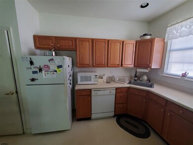 583 Carlisle Ln, Galloway, NJ 08205 - photo 6