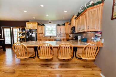 1283 E 10th St, Craig, CO 81625 - photo 5