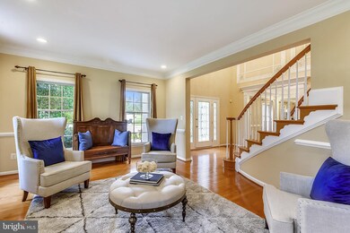 3208 Spring Rain Ct, Herndon, VA 20171 - photo 7