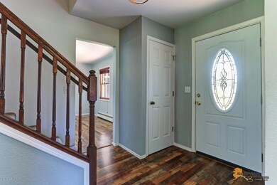 Front Entry Way