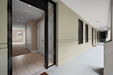 College & Battery unit 210, Burlington, VT 05401 - photo 4