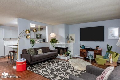 05-Living Room MS_5988-Edit