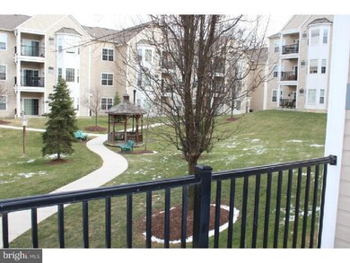 312 Creekside Dr unit A26, Brookhaven, PA 19015 - photo 2