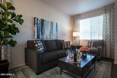 4435 N Longview Ave unit 3, Phoenix, AZ 85014 - photo 2