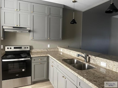 6105 Charmaine Ln unit 2, Brownsville, TX 78526 - photo 4