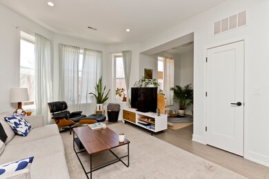 2705 N Kimball Ave unit 2, Chicago, IL 60647 - photo 6