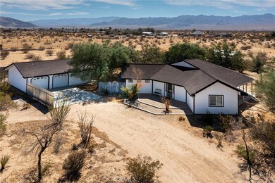 64153 Sun Mesa Rd, Joshua Tree, CA 92252 - photo 2