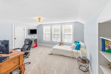 501 Adams Ave, McGregor, TX 76657 - photo 6