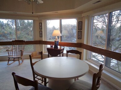 Nature Cove unit 303, Ann Arbor, MI 48104 - photo 5