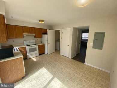 16132 Clarence Ct, King George, VA 22485 - photo 7