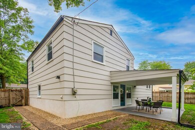 664 Schoolside Ln, Swarthmore, PA 19081 - photo 2