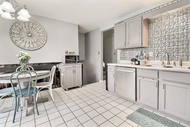 8559 Burr St, Crown Point, IN 46307 - photo 6