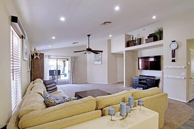 FamilyRm_0194