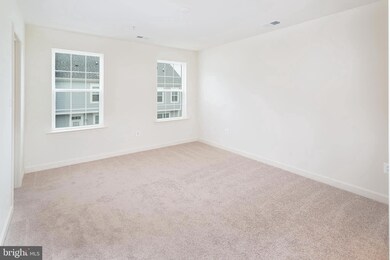 323 Buckeye Cir, La Plata, MD 20646 - photo 7