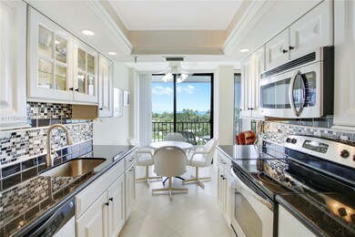 Eat in kitchen