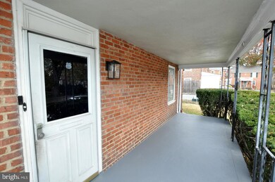 3069 S Chesapeake Rd, Camden, NJ 08104 - photo 5