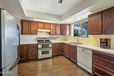 2012 E Cindy St, Chandler, AZ 85225 - photo 6