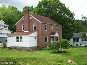 381 Biser St, Berkeley Springs, WV 25411 - photo 6