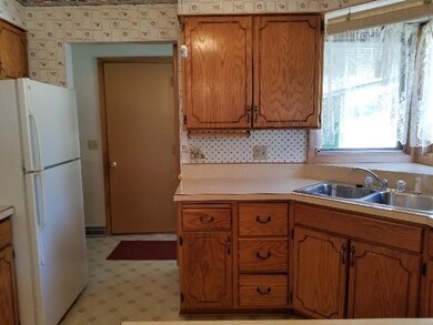 183 N Main St, Potosi, WI 53820 - photo 5